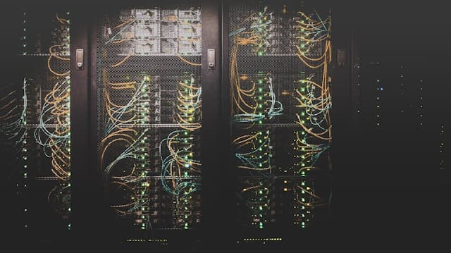 datacenter_cables